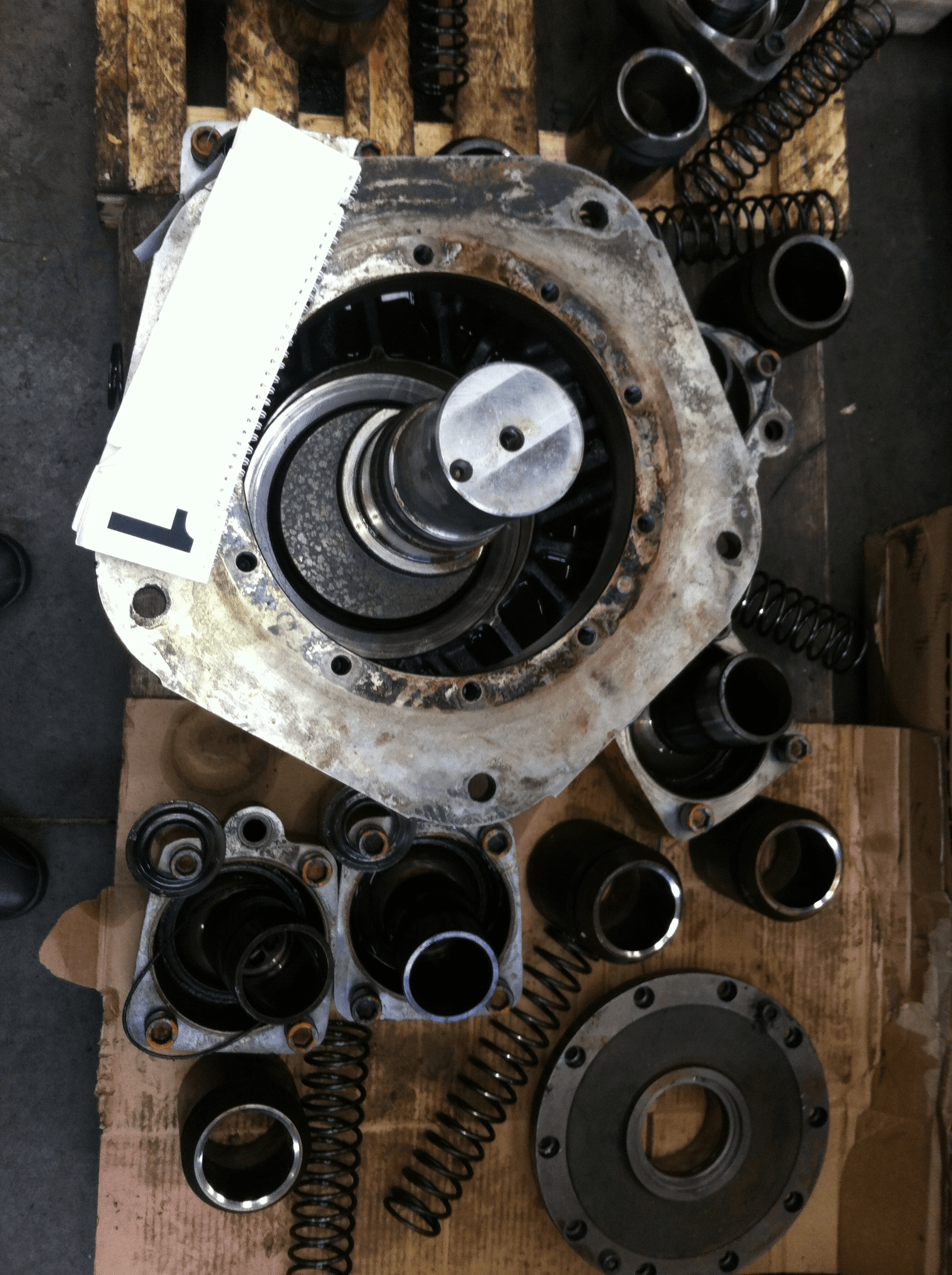 Motoare hidraulice și pneumatice